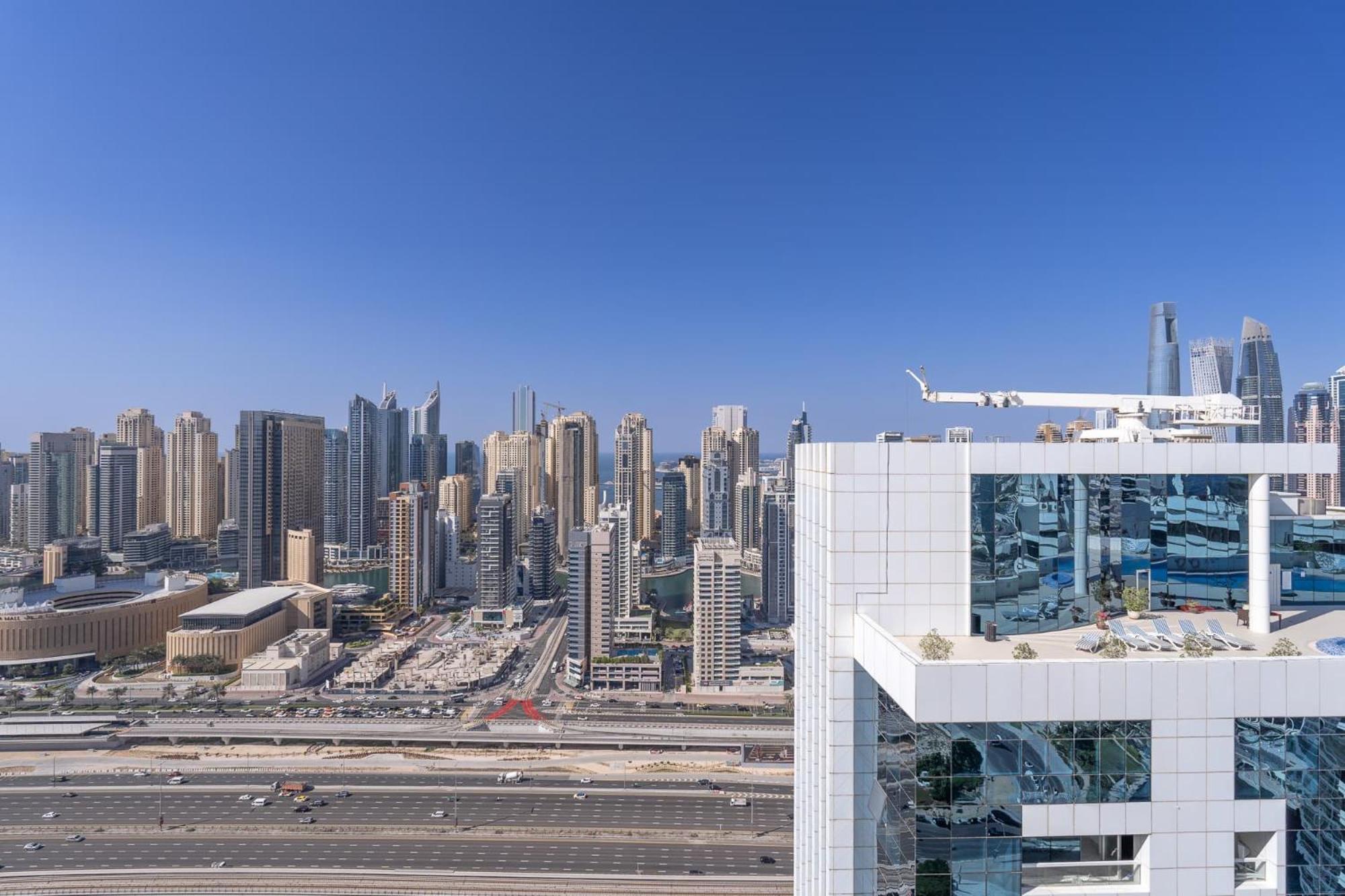 Modern 5-bedroom Perfect For Family In Jlt Apartment *