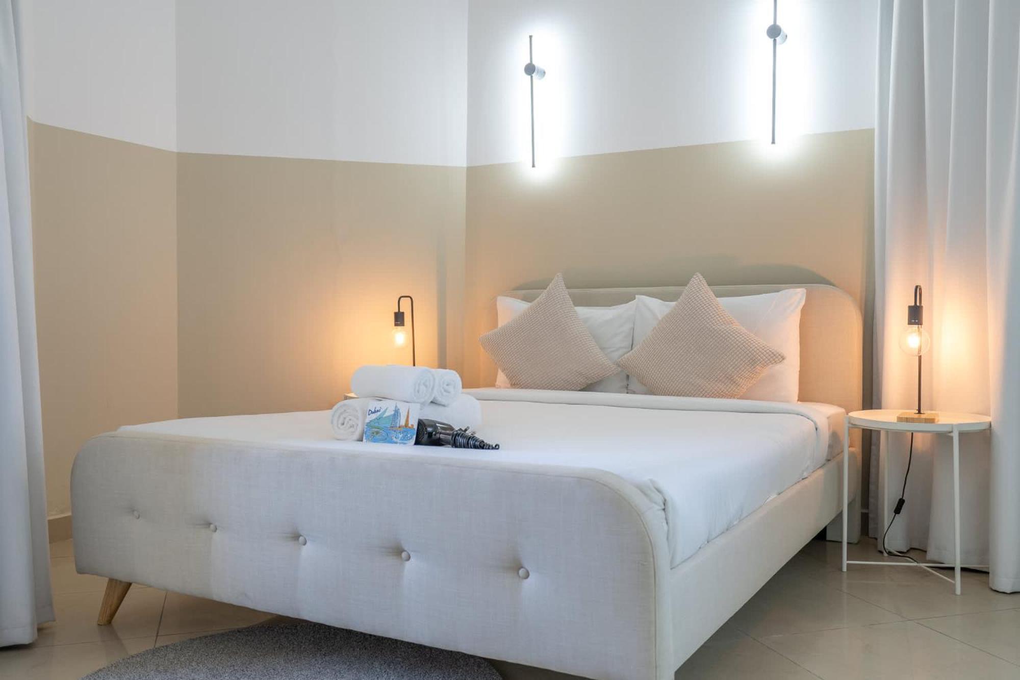 Modern 5-bedroom Perfect For Family In Jlt Apartment Dubai