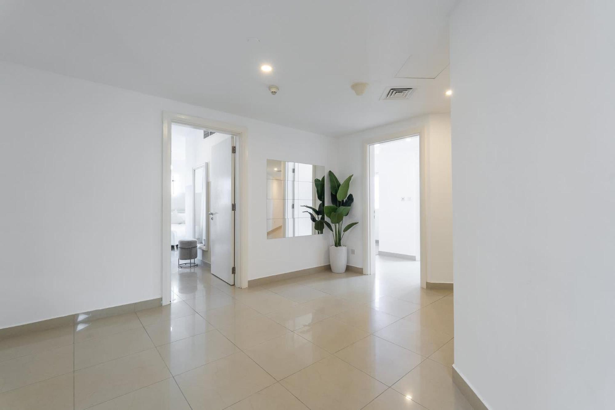 Apartment Modern 5-bedroom Perfect For Family In Jlt *